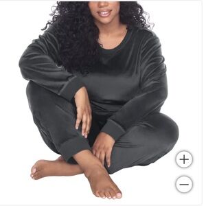 NWT Honeydew ladies Lounge Set